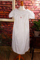 antikes Unterkleid Monogramm MH