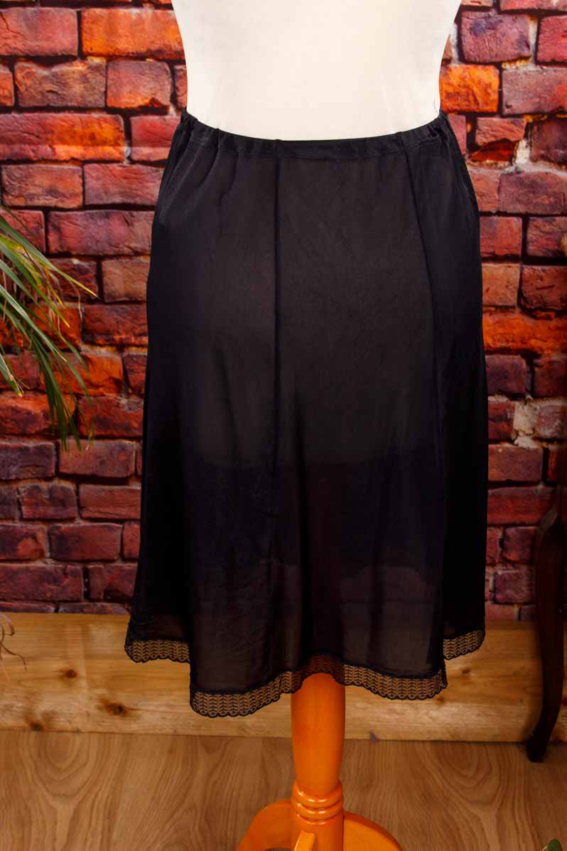 kurzer Nylon Unterrock schwarz