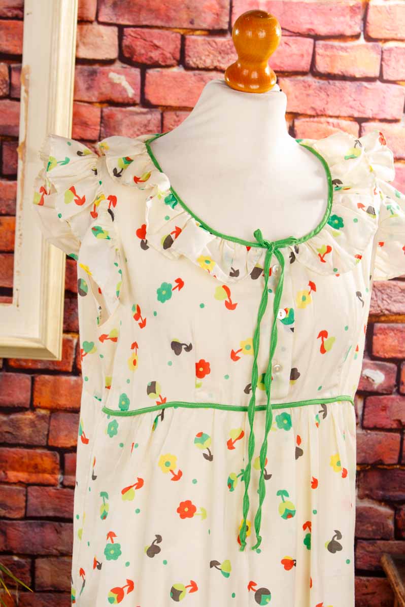 Vintage Nachtkleid Blumenmuster
