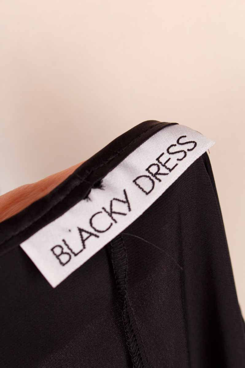 elegantes Fledermaustop schwarz Satin