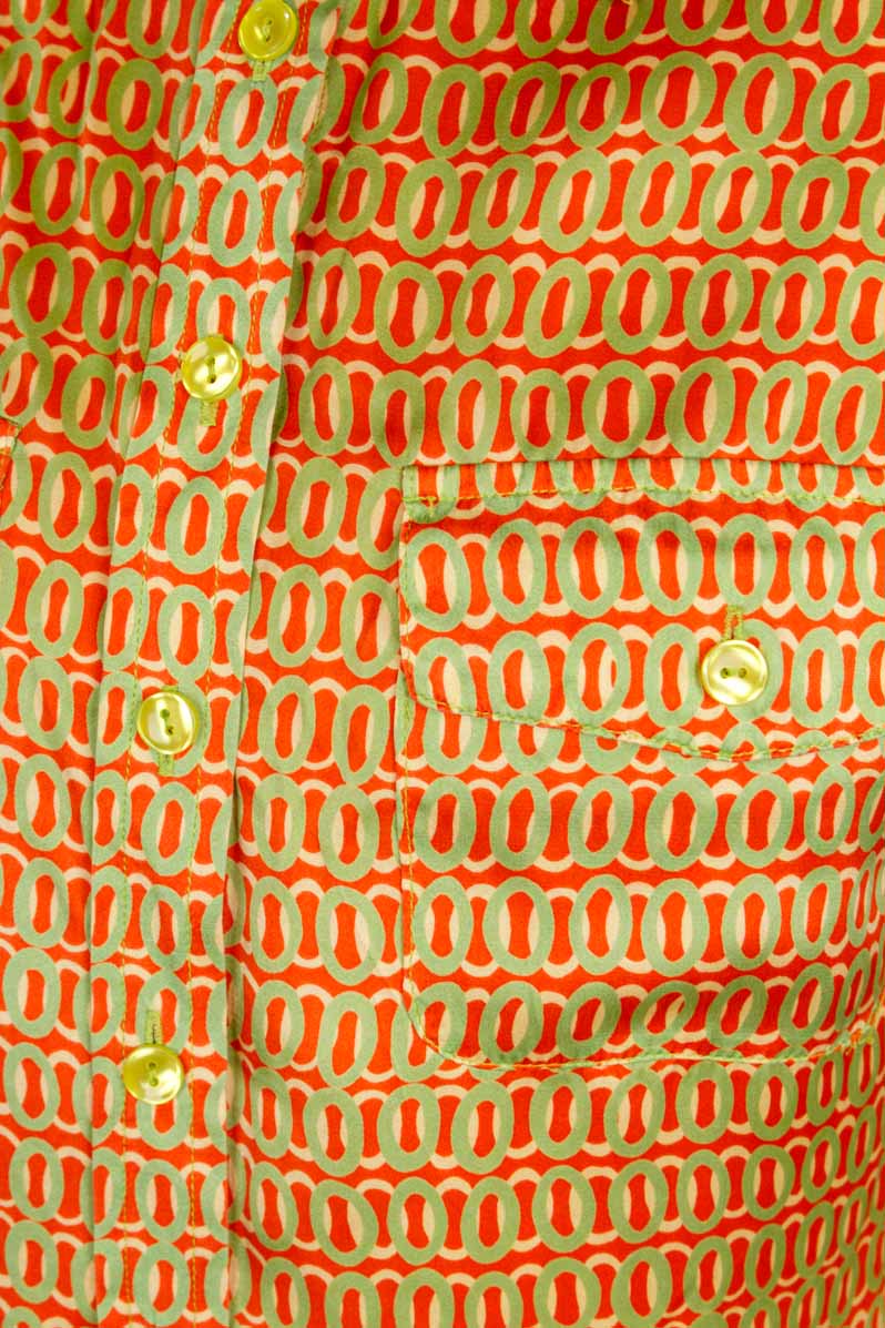 90s Seidenbluse 70er Stil