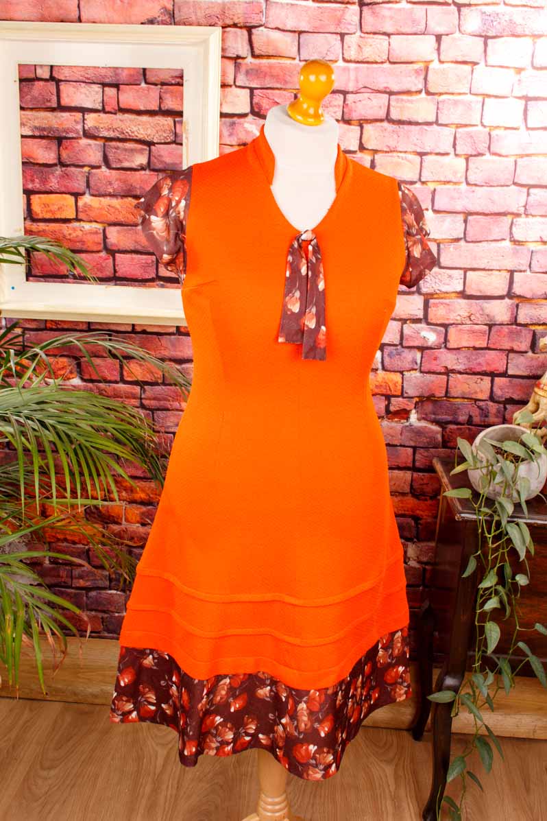 70s Schlagerkleid orange
