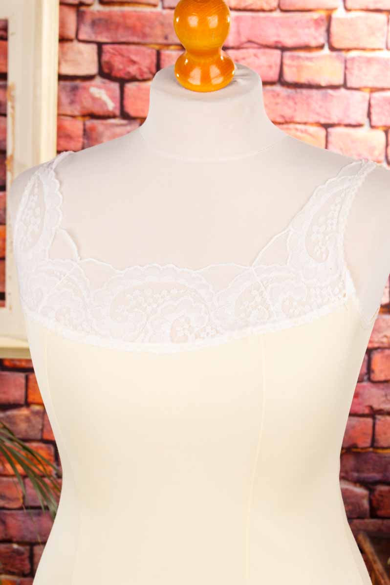 Unterkleid zart gelb