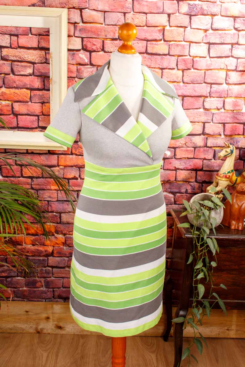 70s Kleid grün Streifen