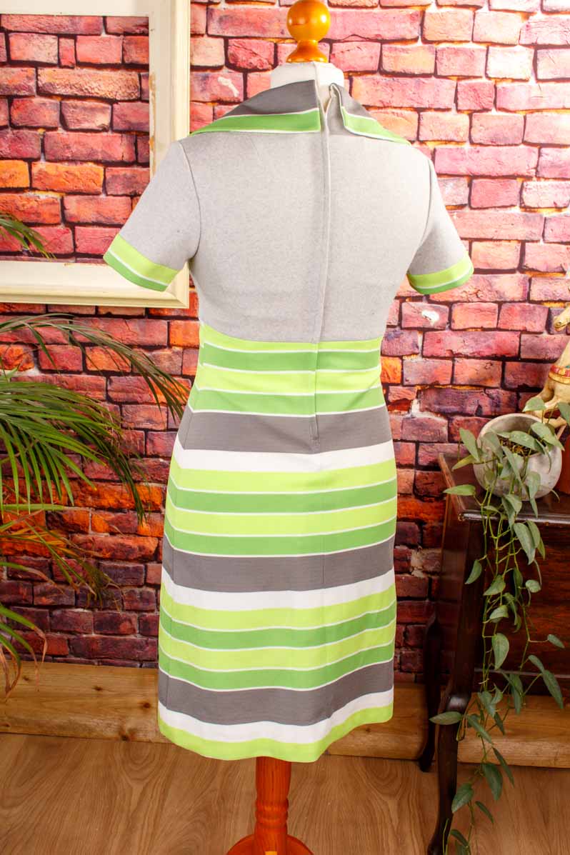 70s Kleid grün Streifen