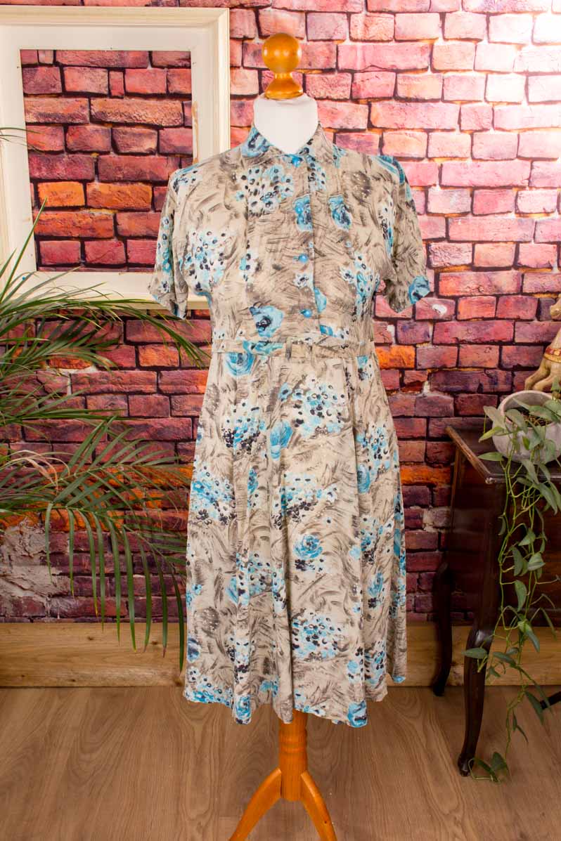 Rockabella Sommerkleid blau gemustert