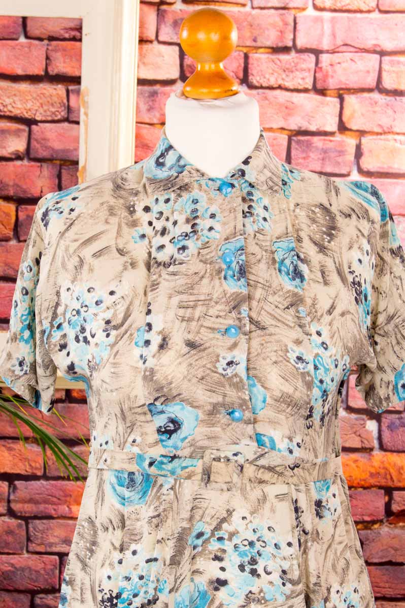 Rockabella Sommerkleid blau gemustert