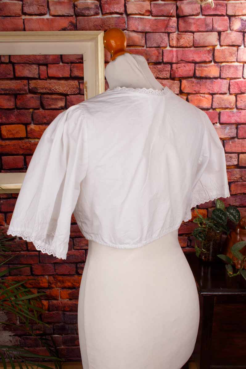Dirndl Bluse weiß