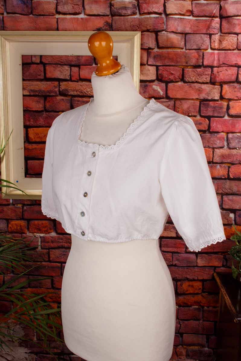 Dirndl Bluse weiß