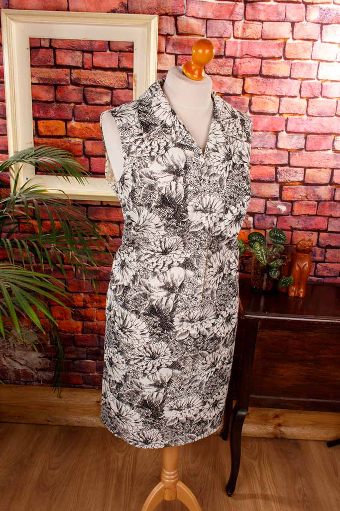 Stretchkleid schwarz weiß Blumen