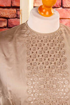 60s Bluse beige Lochspitze