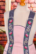 Vintage Küchenschürze rosa bestickt
