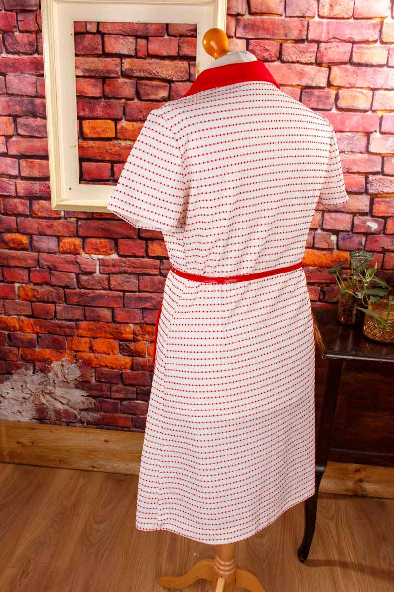 Schlagerkleid rot weiß Punkte