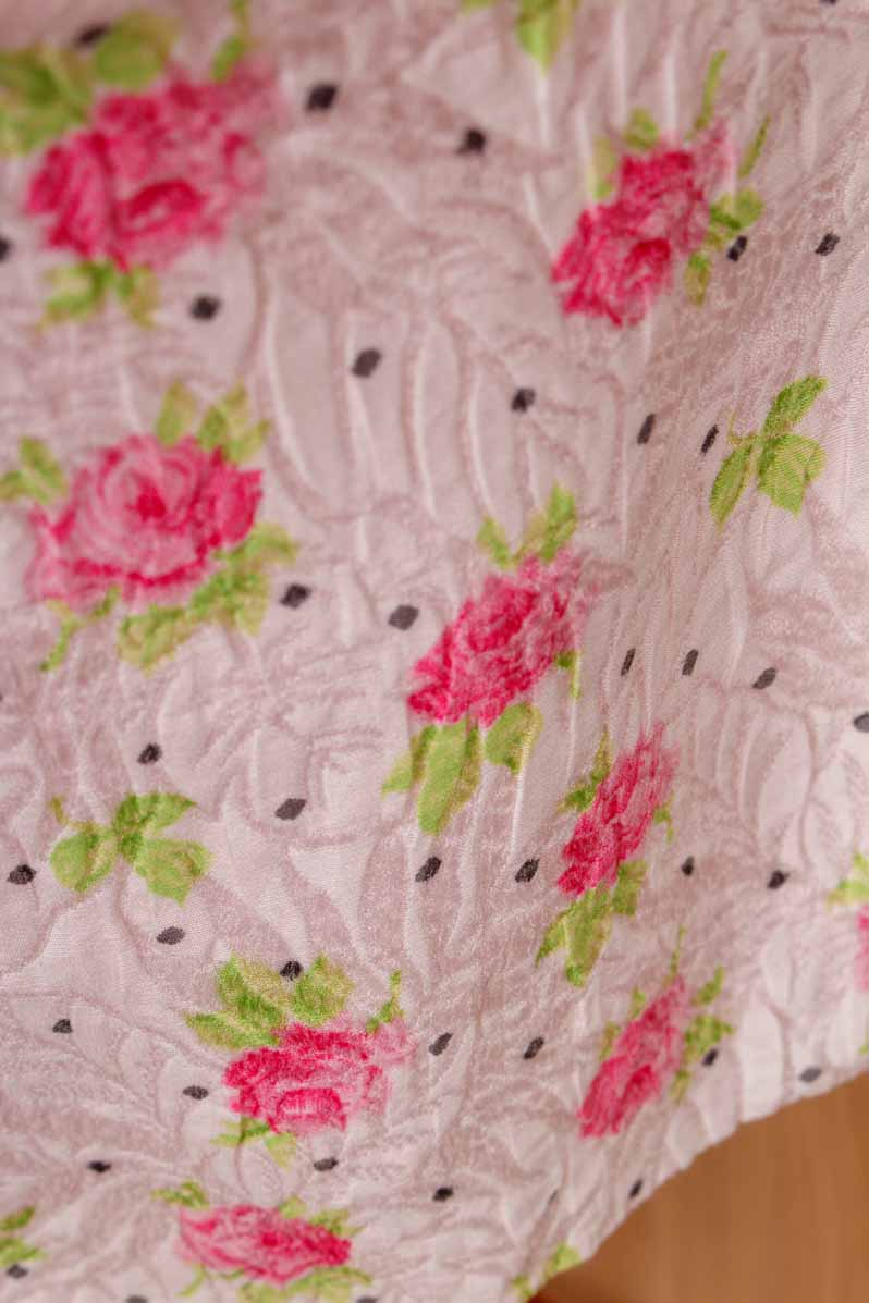 ESACADA Seidenrock rosa Rosen