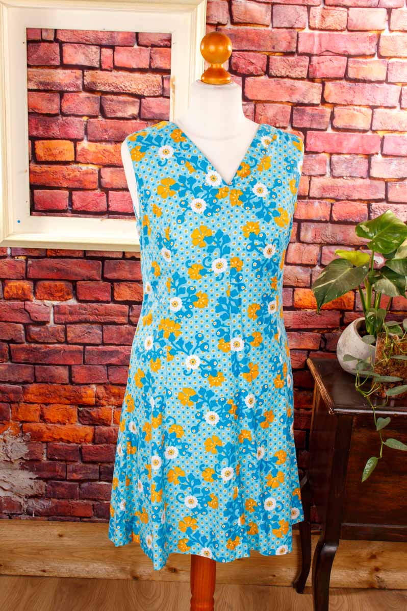 Rockabella Kittelkleid türkis Muster