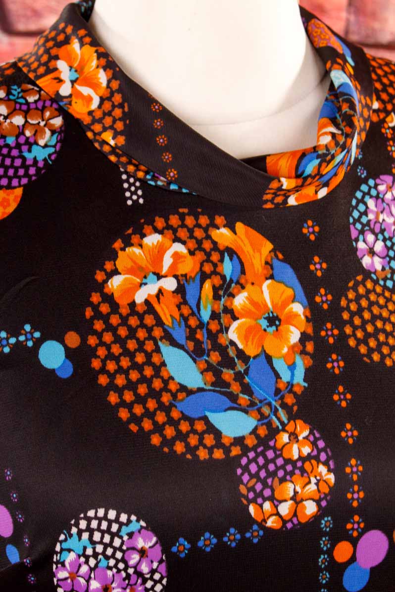 70s Abendkleid schwarz bunt