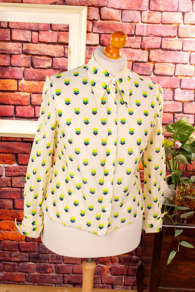 DDR Bluse beige grün Muster