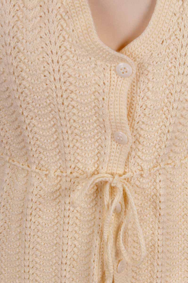 Boho Häkelweste cremeweiße Wolle