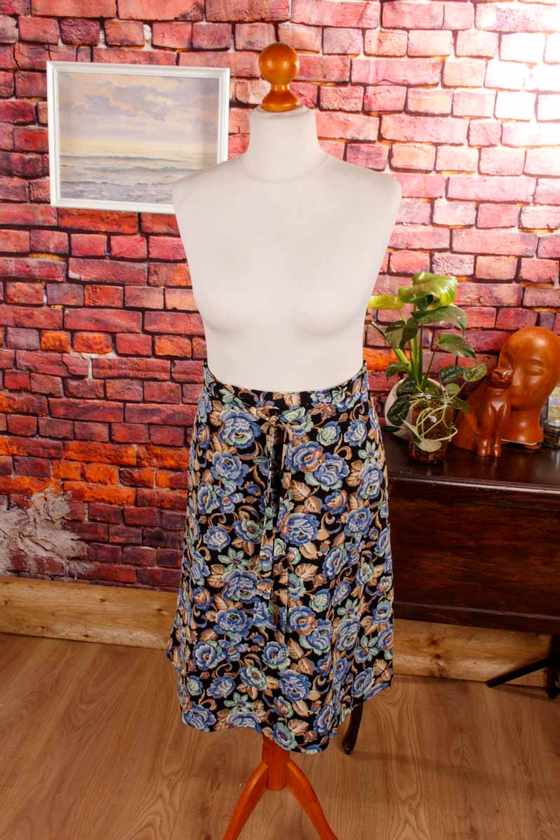 70s Stiefelrock bunt Blumen