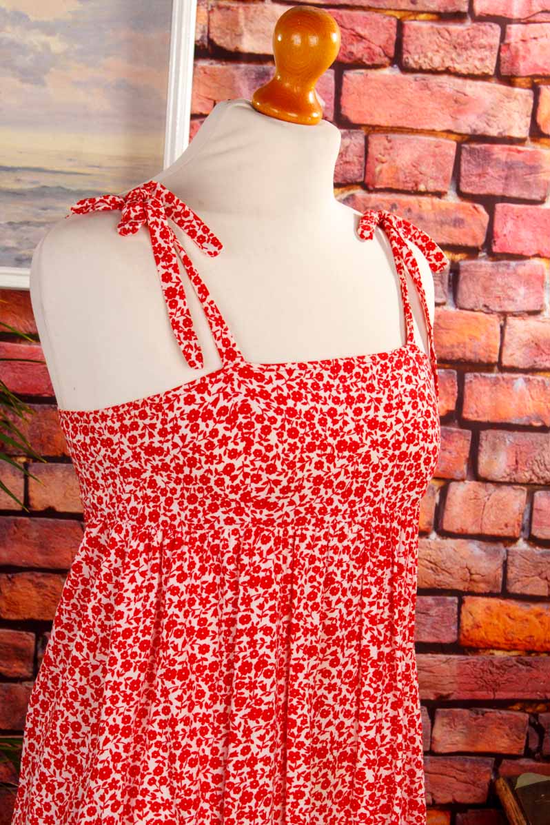 Vintage Umstandskleid rot Blumen