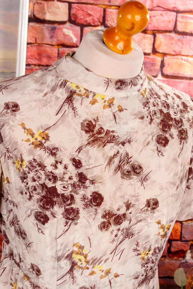 60s Seidenkleid braun Blumen