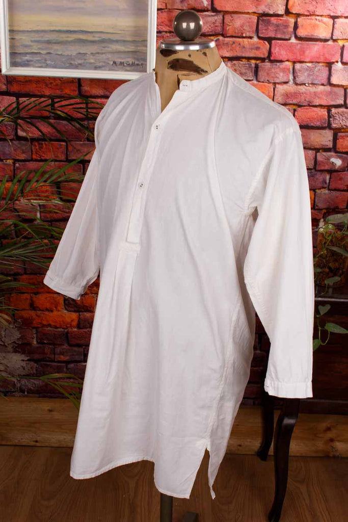 antikes Unterhemd weiß Leinen