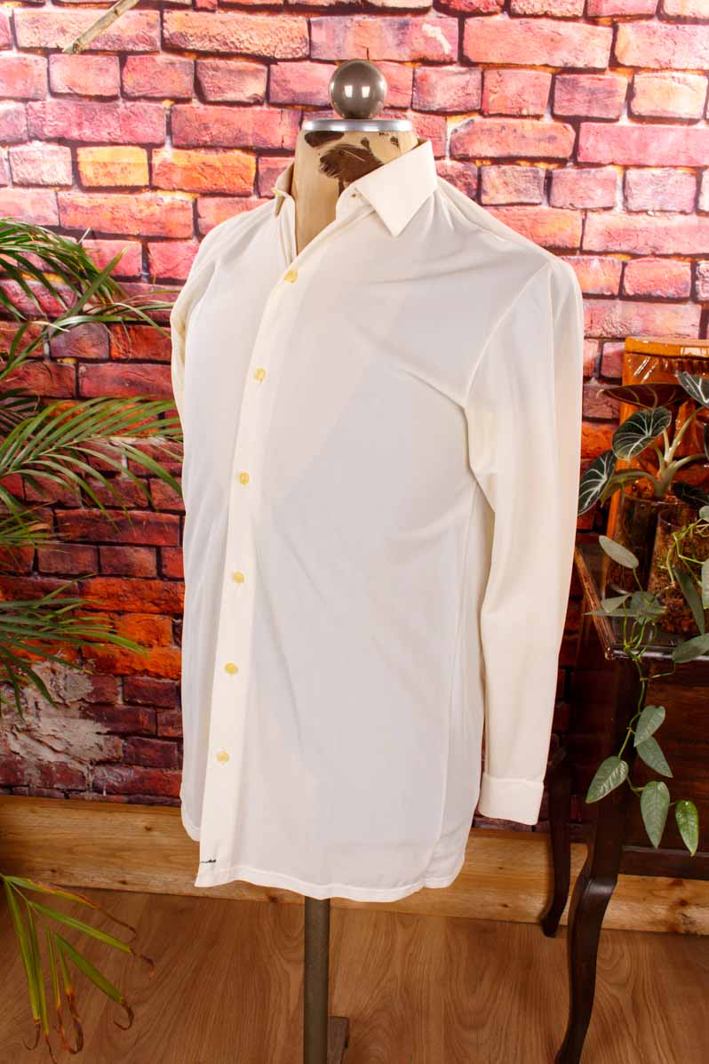 DDR Nylon Hemd beige