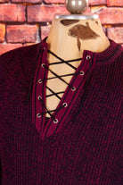 Boho Schnürpulli lila Strick