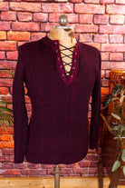 Boho Schnürpulli lila Strick