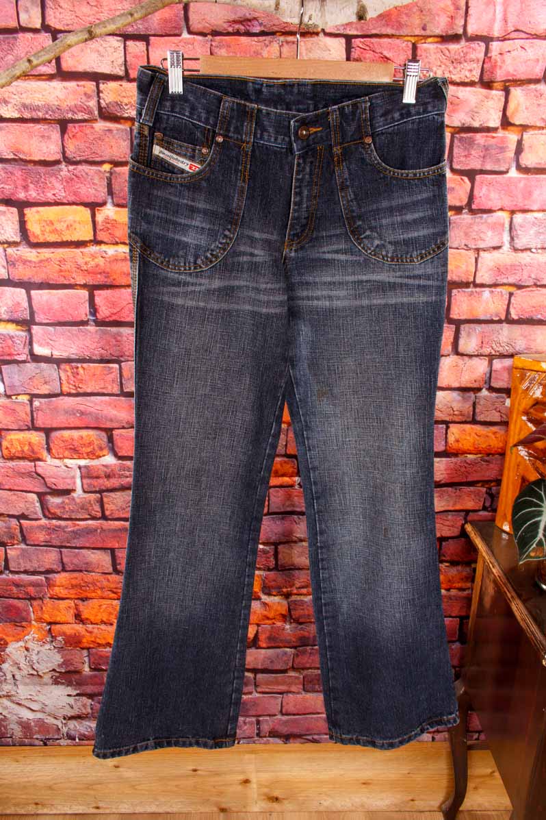 DIESEL Jeans mit Schlag W32L32