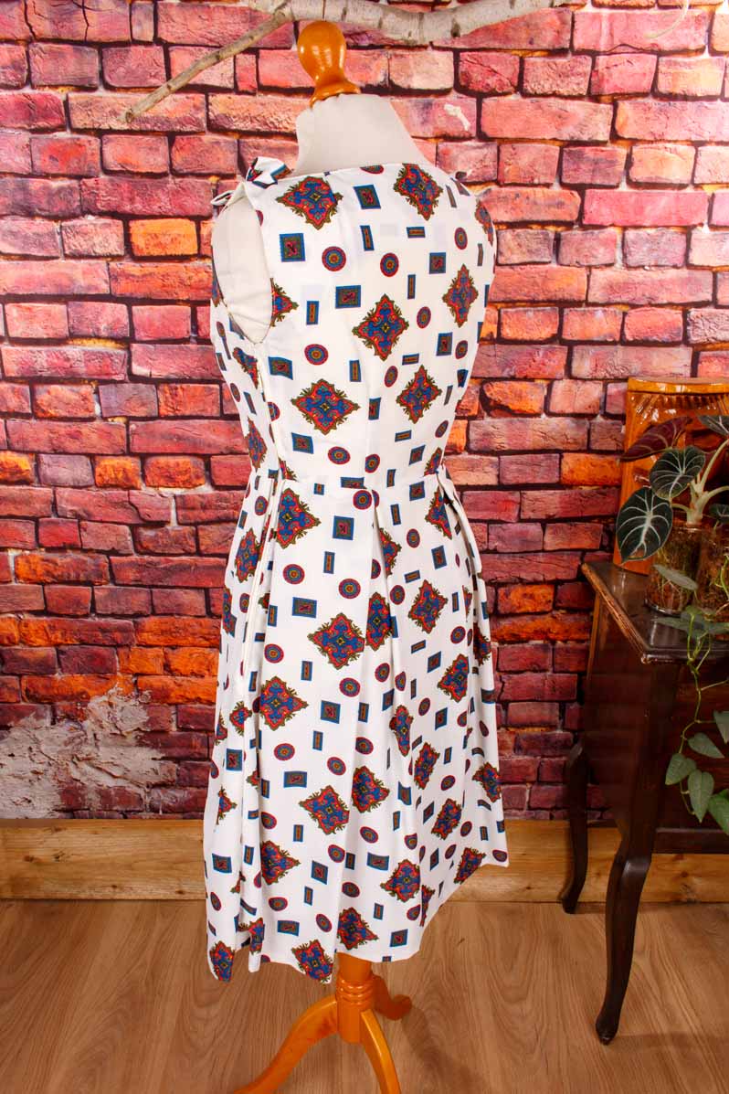Rockabella Nylonkleid weiß bunt