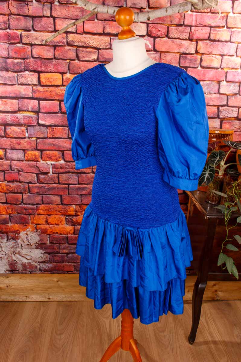 80s Cocktailkleid blau Rüschen