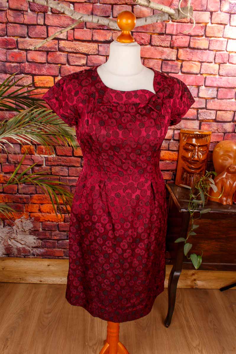 Rockabella Abendkleid rot Brokat