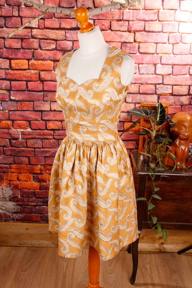 Brokat Dirndl gold + Bolero