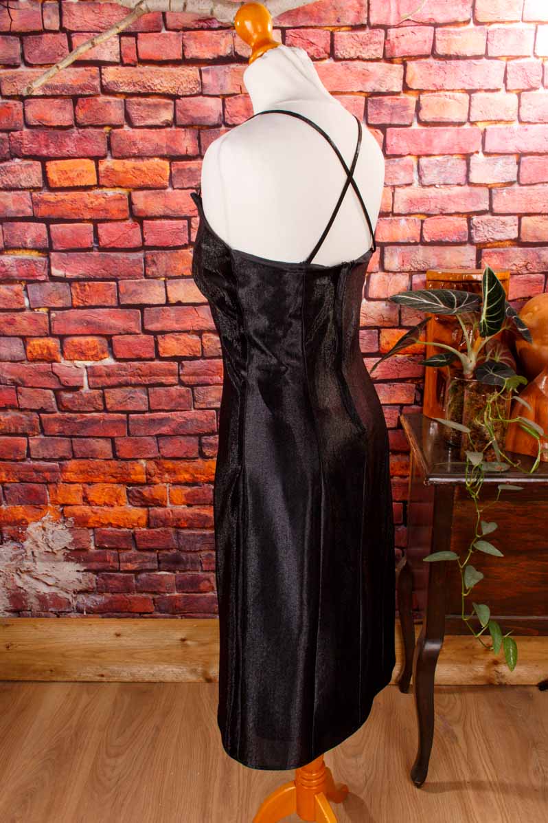 Abendkleid schwarz eng Glanz