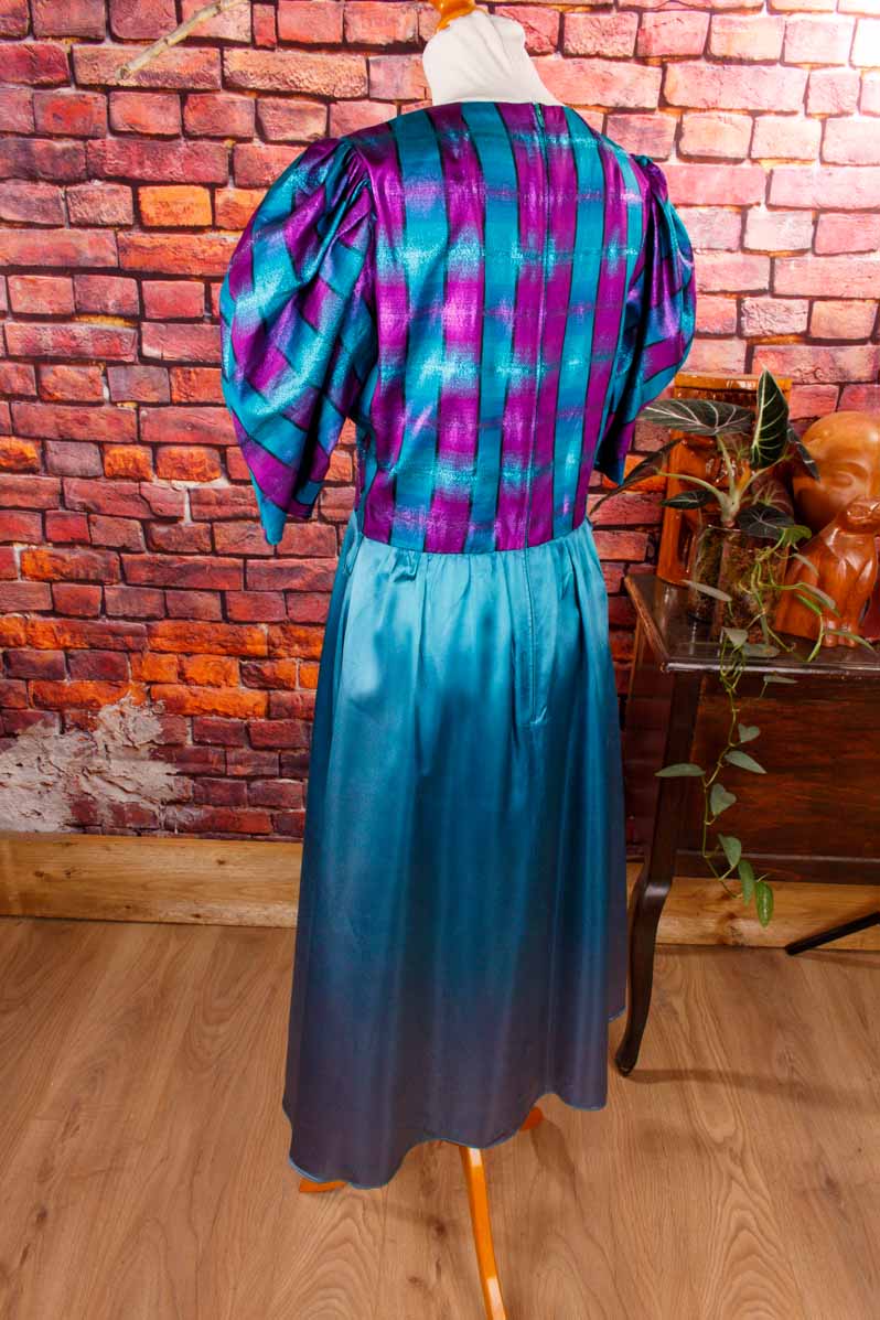 80s Abendkleid türkis lila Brokat