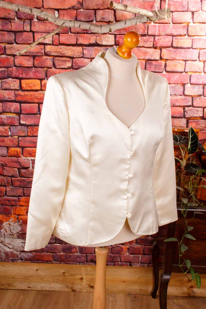 Brautjacke creme Satin