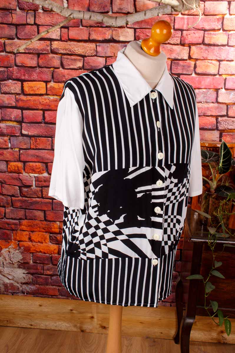 extravagante Bluse schwarz-weiß