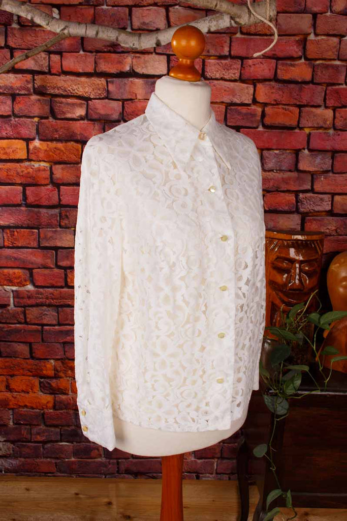 70s Bluse aus Spitze mit großem Kragen