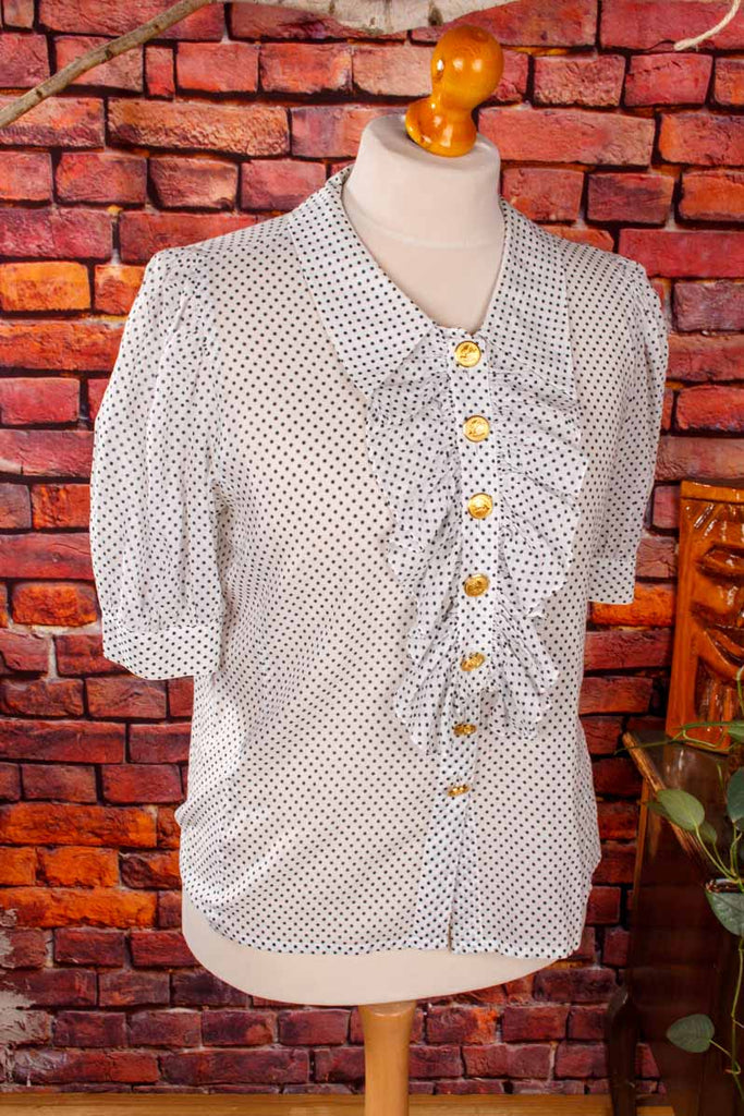 80s Bluse Punktemuster und Rüschenjabot