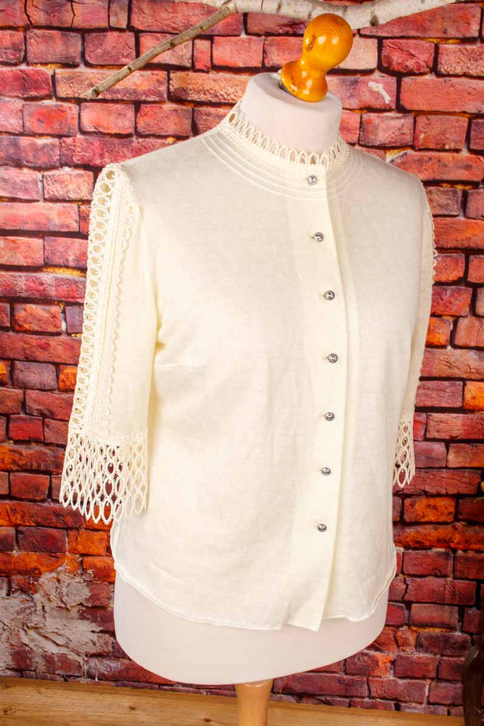 Vintage Dirndlbluse creme mit Spitze