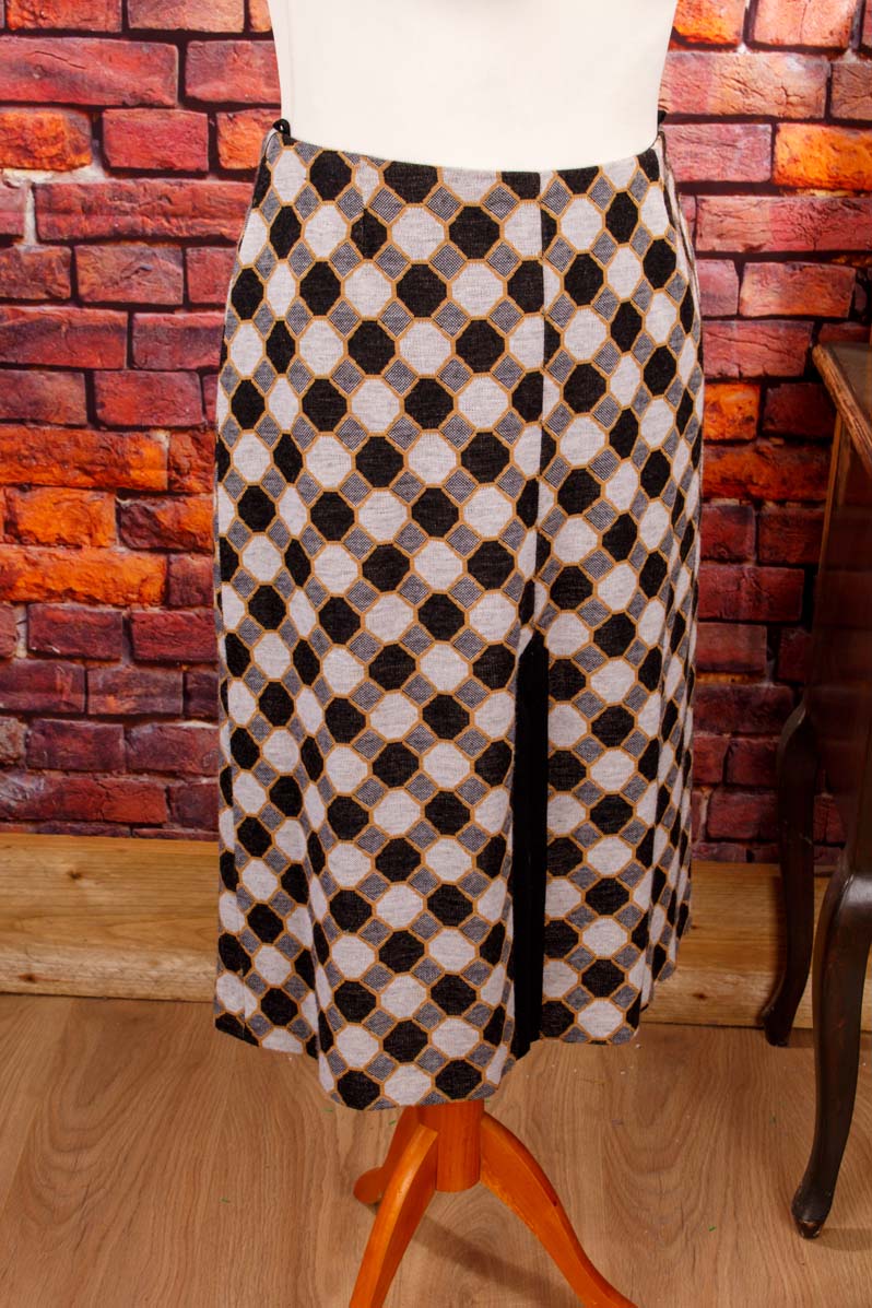 Vintage Winterrock beige Wabenmuster
