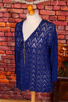 royal-blaue Häkel Strickjacke