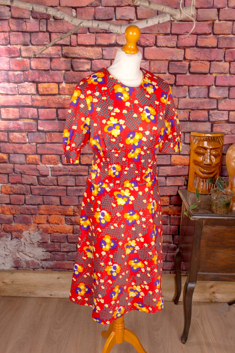DDR VEB Kleid rot Prilblumen