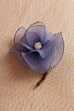 Vintage Anstecker taubenblau Blume