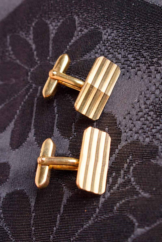Manschettenknöpfe goldfarben