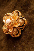 große Brosche gold Blume
