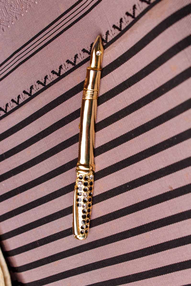 Anstecker Füller gold