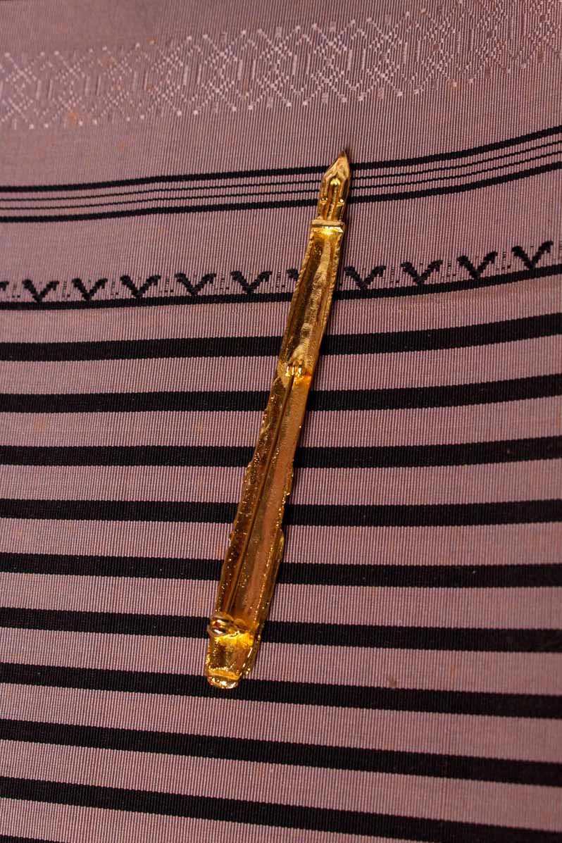 Anstecker Füller gold