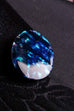 Anstecker Abalone blau irisierend